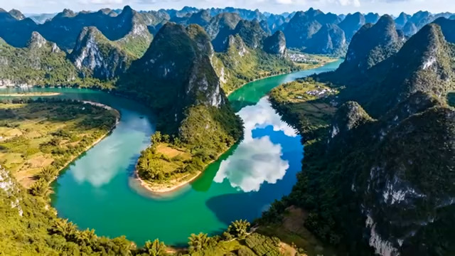  航拍桂林山水风光707#横屏 	 