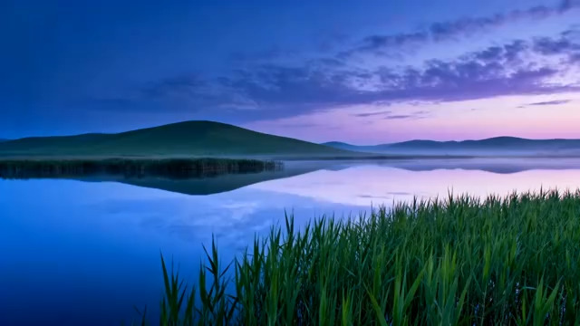  湖面倒影与远山暮色847#横屏 	 -