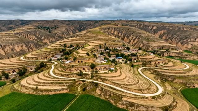  黄土高原梯田航拍890#横屏 	 