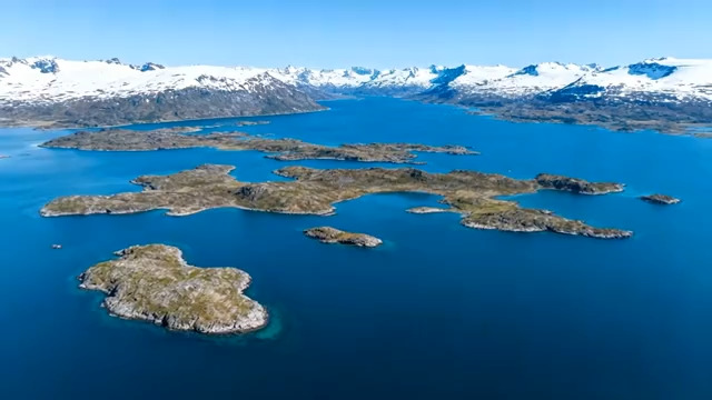  航拍雪山湖泊全景757#横屏 	 