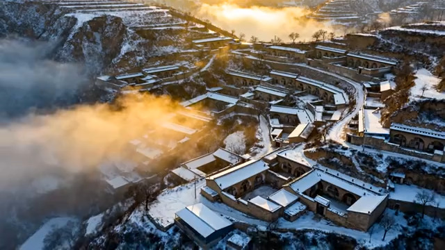  雪后山村晨雾航拍2624#横屏 	 