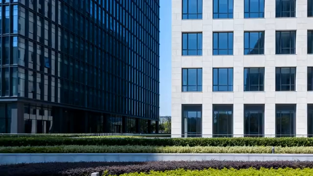  现代城市玻璃幕墙建筑2458#横屏 	 