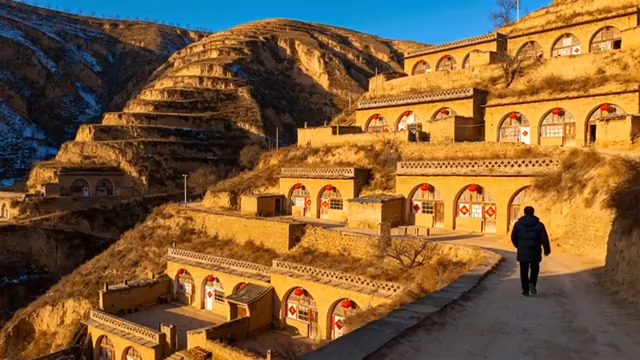  黄土高原窑洞村落风光995#横屏 	 - 