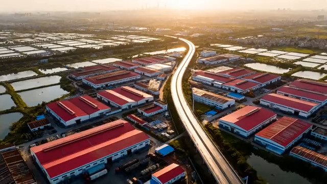  航拍红顶厂房与稻田815#横屏 	 