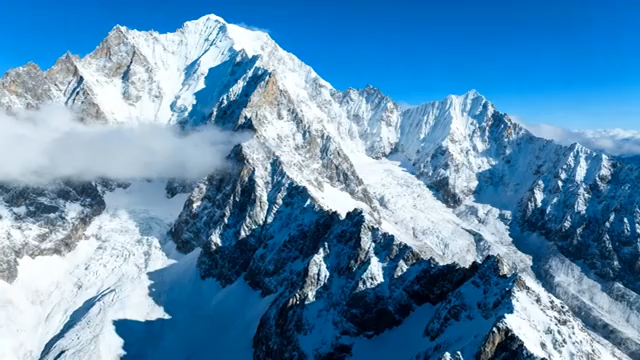 雪山全景自然风光素材1753#横屏 