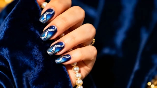  女性手部美甲特写2404#横屏 	 