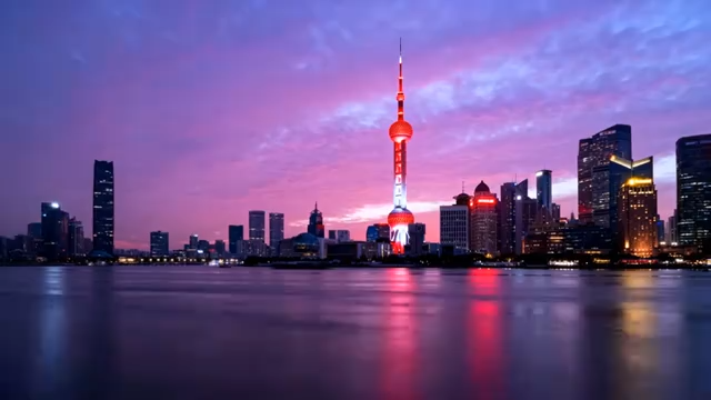 上海东方明珠黄昏城市景观3918#横屏 