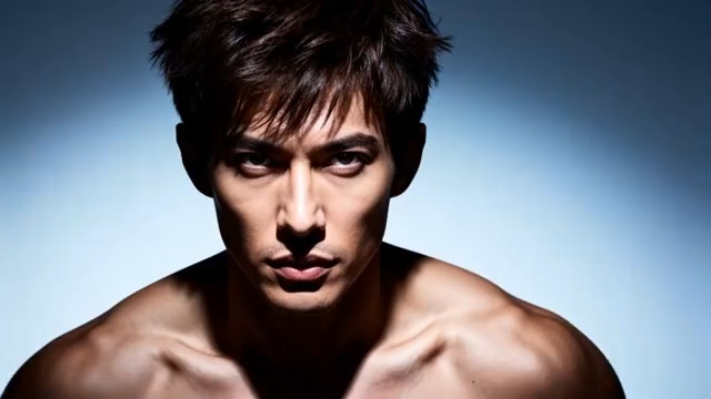  男性半身特写101#横屏 	 