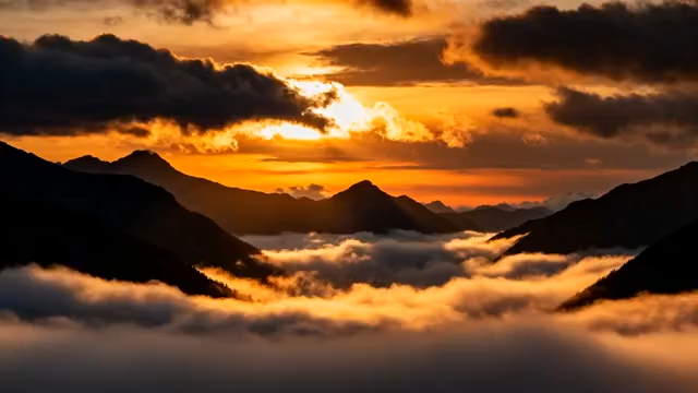 山间云海日出景观(1)4673#横屏 