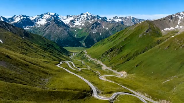 山间蜿蜒公路雪山风景3738#横屏 