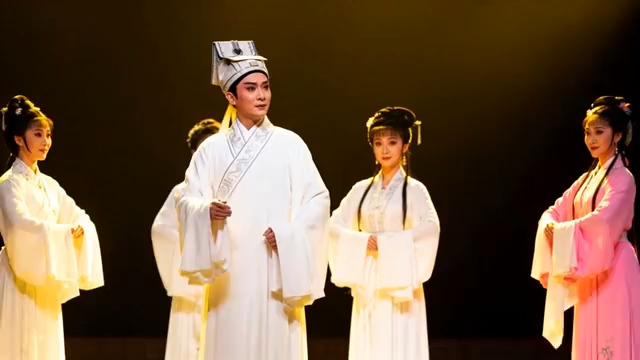  古装戏曲演员舞台表演2998#横屏 	 