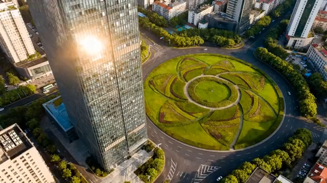  城市高楼与环形绿化航拍270#横屏 	 