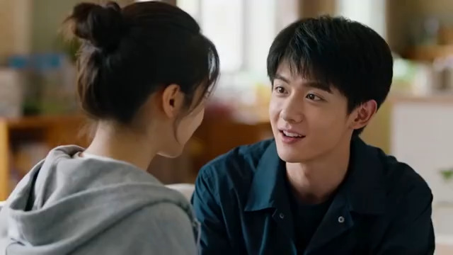  青年男女温馨对话1742#横屏 	 -