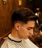 男士专注听讲近景画面2327#横屏 