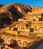 黄土高原农村窑洞景观698#横屏 