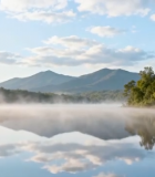 	 湖泊山林晨雾自然风光14681#横屏 