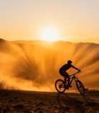 夕阳下骑手骑行山地车996#横屏 