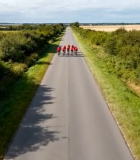 	 公路骑行队伍航拍画面4204#横屏 