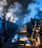 	 工厂内工人特写4385#横屏 