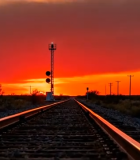 夕阳下的铁路轨道风景2065#横屏 
