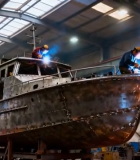 工厂工人焊接船只素材5924#横屏 