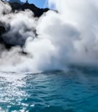 温泉热气升腾的自然景观9982#横屏 