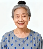 微笑的老年女性特写14313#横屏 