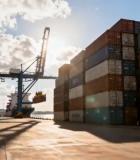 港口集装箱与货物吊装场景6027#横屏 