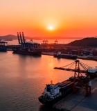 港口日落时分集装箱码头景象14372#横屏 