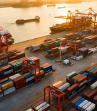 港口集装箱及起重机全景10465#横屏 