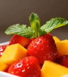 碗装草莓芒果水果拼盘1859#横屏 