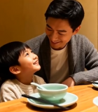 父子餐厅用餐温馨场景15098#横屏 