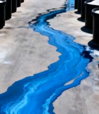 桶装白色物质与蓝色液体地面场景4682#横屏 