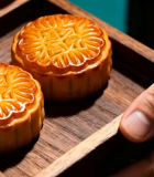 双手端送广式月饼素材 ()6899#横屏 