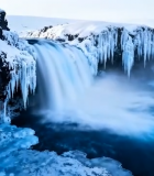 冬季冰雪覆盖的瀑布景观14448#横屏 