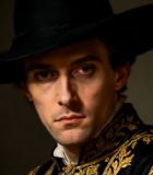 戴宽檐帽复古装扮男子特写1018#横屏 