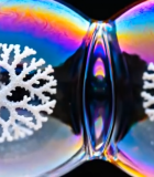 带有雪花图案的彩色气泡素材6674#横屏 