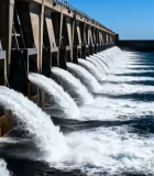 大坝泄洪水流倾泻场景(1)12440#横屏 