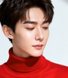 穿红高领毛衣男子特写771#横屏 