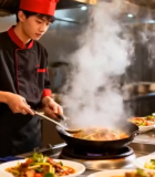 厨师在厨房烹饪美食149#横屏 