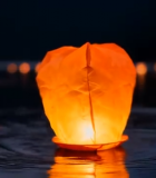 人手与机械手指尖相触10282#横屏 