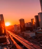 城市日落时分高楼与车流景象12848#横屏 