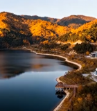 秋季山水间现代建筑风景12286#横屏 