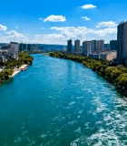 城市河流两岸建筑全景12350#横屏 