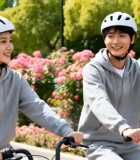 情侣户外骑行画面2952#横屏 