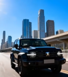 城市高架上行驶的黑色越野车4055#横屏 