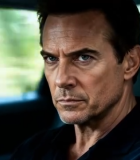 	 车内男子特写(1)9112#横屏 