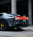 车库内停放的灰色跑车1192#横屏 