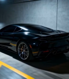 车库中停放的黑色跑车1065#横屏 