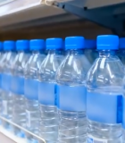 超市货架上的矿泉水商品14594#横屏 